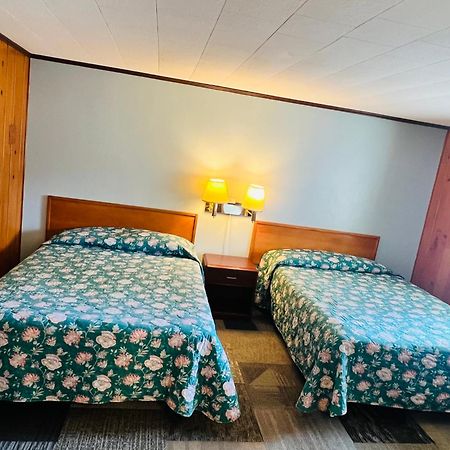 Sun N Snow Hotel Cadillac Dış mekan fotoğraf