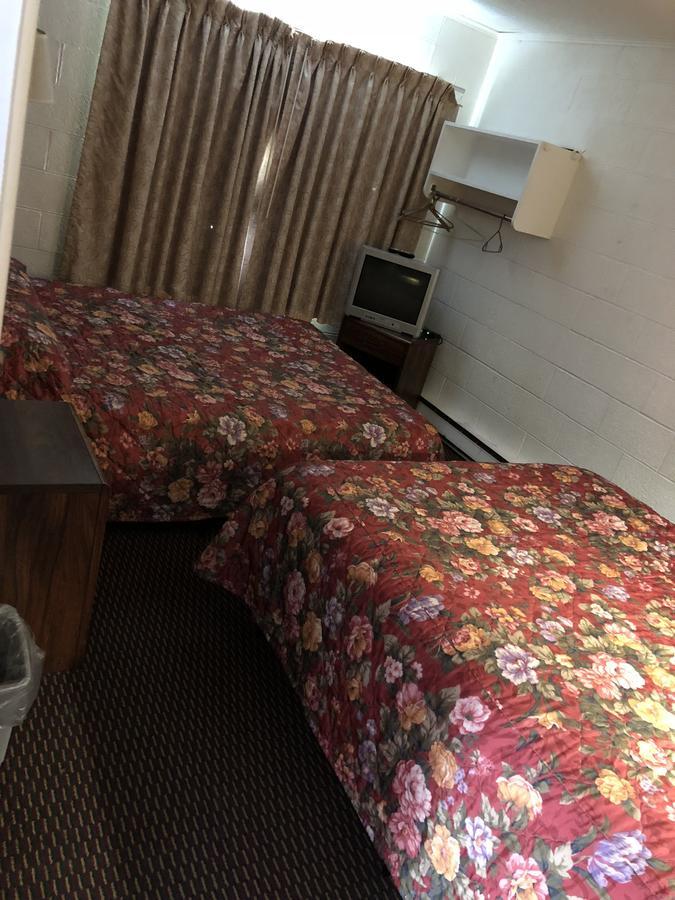 Sun N Snow Hotel Cadillac Dış mekan fotoğraf